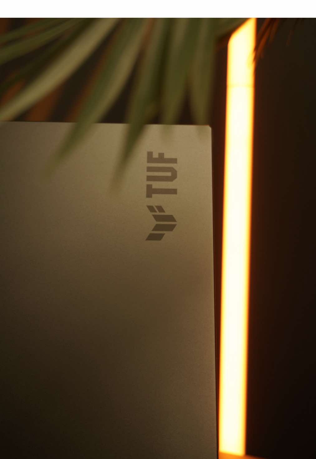 ¿La Asus TUF GAMING A16 es más que suficiente para jugar títulos exigentes, editar y realizar proyectos pesados en 2025? Esta es la versión del 2024 con una RTX 4060 de 8gb y un Ryzen AI9 HX 370, más que suficiente para armar lo que quieras y con una refrigeración y optimización de batería excelente Si lo consigues en buen descuento, no dudes y cómpralo @ASUS Perú  #asus #laptop #laptopgaming #pcgaming #Tech 