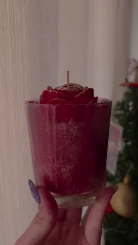 Rose glass candle  Homemade with soy wax and paraffin  Link in bio  #homemade #candle #romanticcandle #rose #etsy 