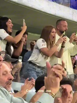 A Virgínia curtiu, V❤️V #vinijr #virginia #casal #realmadrid #relacionamento 