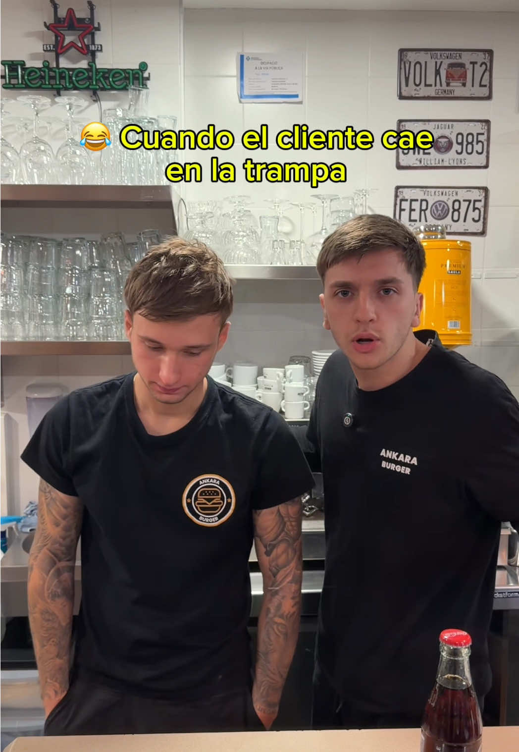 😂 cuando el cliente cae en la trampa!! @Nahu Loren #humor #hamburgueseria #hamburguesas #restaurante 