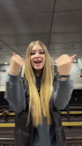 спустя 1,5 часа у меня получилось с поймать поезд но видео не очень 😭😭😭😭😭😭