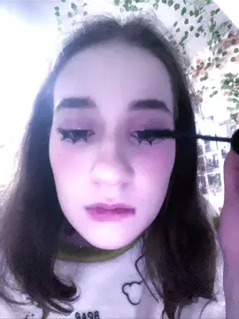 #тренд #тушь #осень #2025 #одиночество 