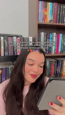 O tanto que eu amei não está escrito ❤️‍🔥 #foryou #BookTok #creatorsearchinsights #indicacaodelivrosbooktokbr #herdeirasdepedraear 