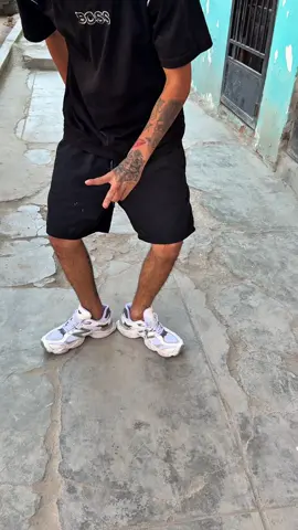 Mil so al que use el audio y sea  el mas viral hasta el 31 de diciembre, disponible en Yt:Jordyrioja canción se llama corte L gampi