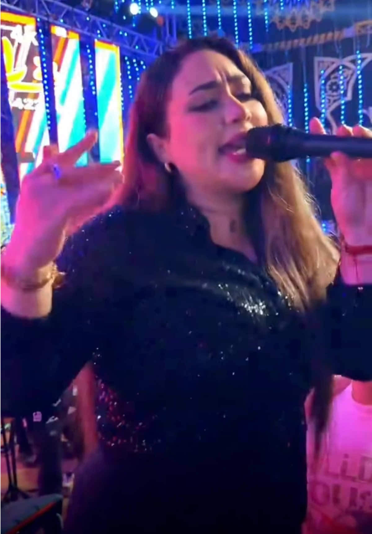 فين محمد 🤣 #ترند #فرح #ادهم_السداوى 