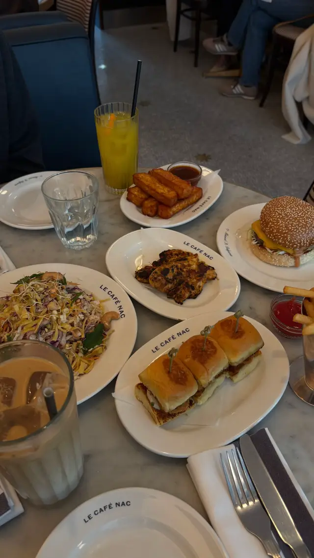 my sister’s bday weekend (how do i make this about me)