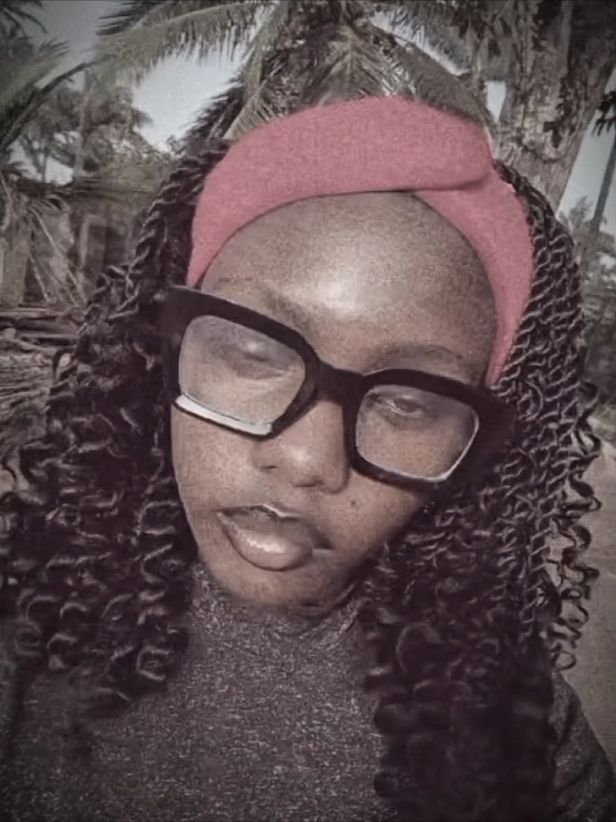 To see me smile na connection#CapCut #omahlay #trend   #blowthisup #mutuals 