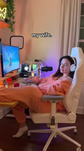 I’d say she’s okay with it 💕 #couplecomedy #gaming #gamercouple #Relationship #marriage 