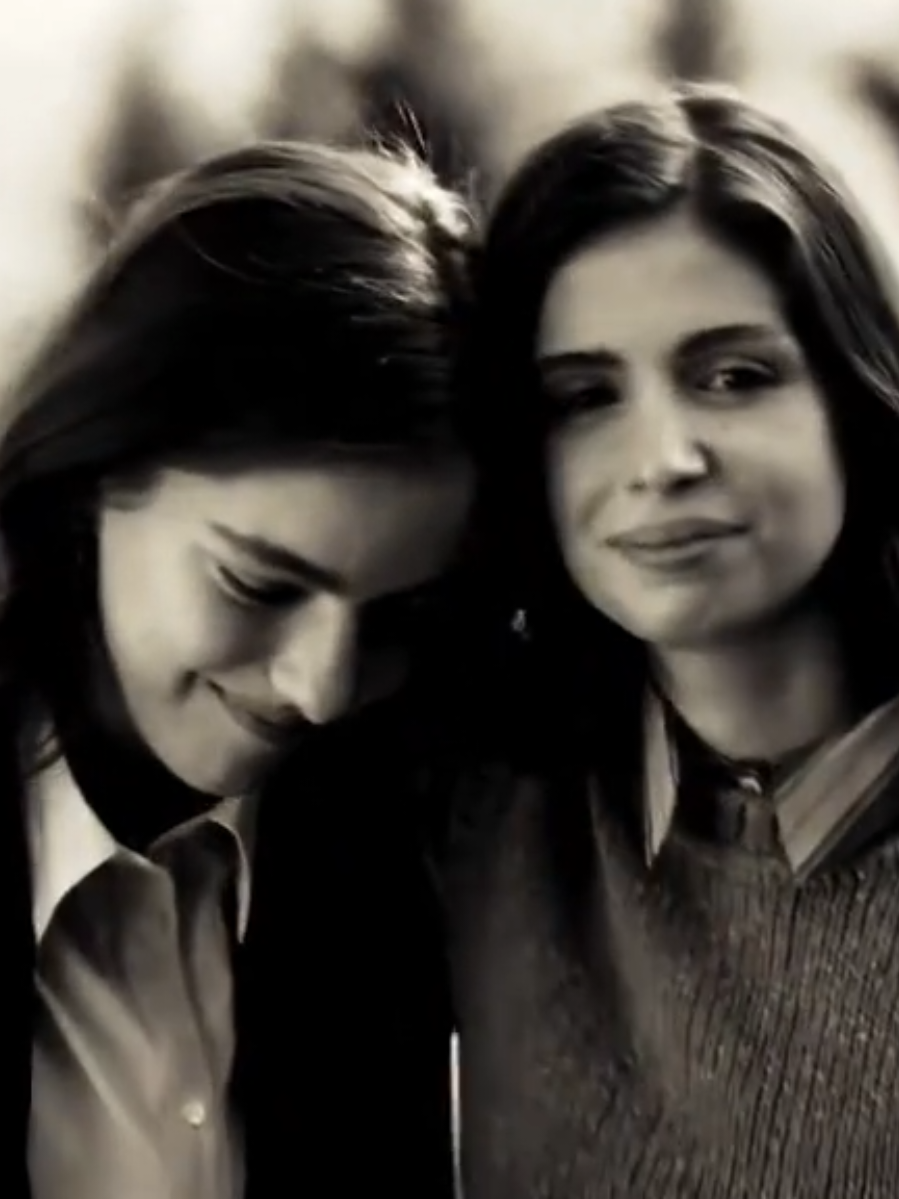 🥹🥹❣️ #taşacakhabudeniz #elenikoçari #fadimekoçari #zeynepatılgan #avayaman 