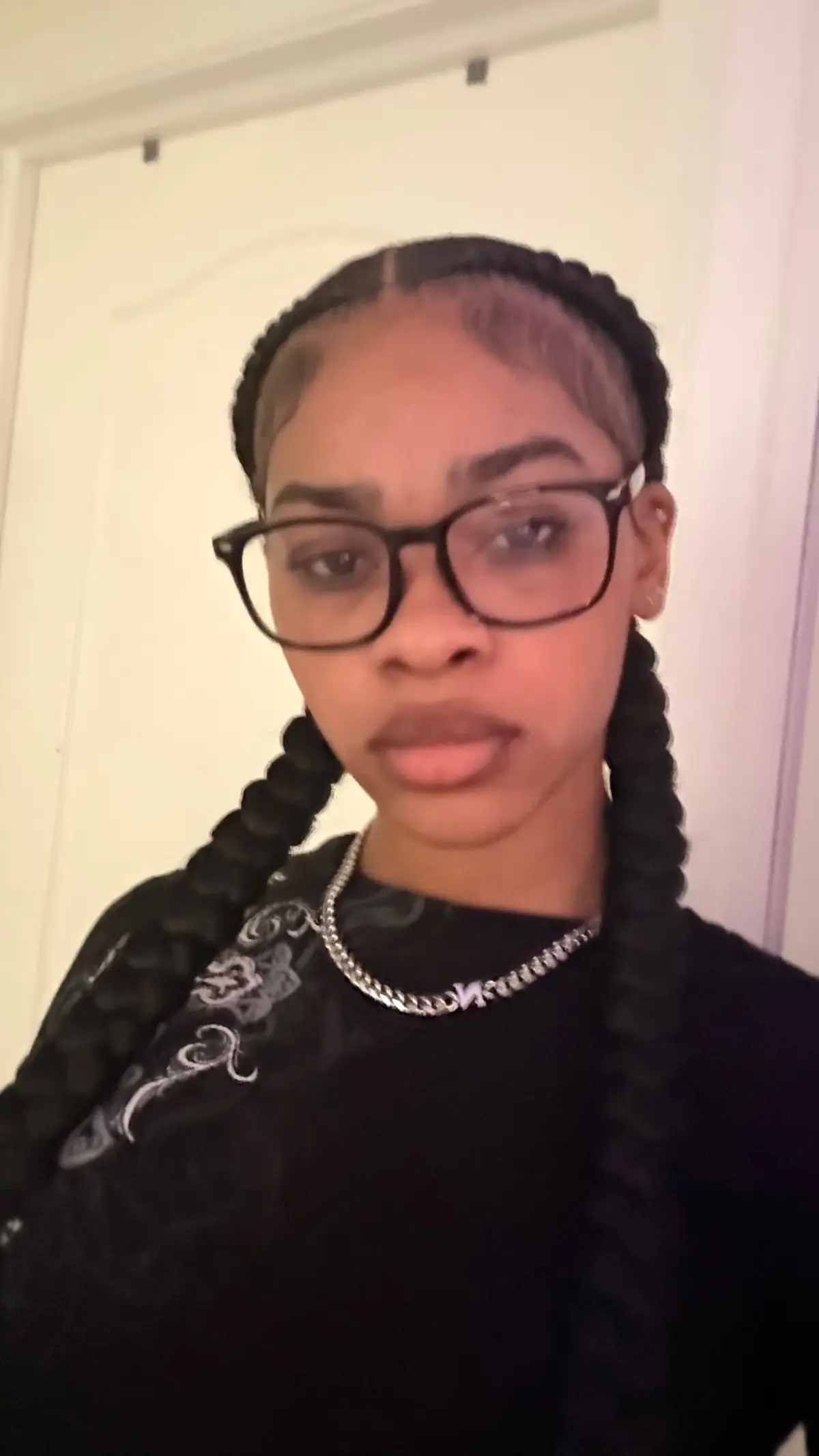 I need to start posting so I can go viral fr 