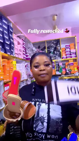 Where are my rich Aunties 💃🏽#ghanatiktok🇬🇭 #affordable #slippers #fyyyyyyyyyyyyyyyyyyy #fypシ゚viral 