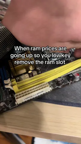 When ram prices are going up so you lowkey remove the ram slot #techtok #xyzabc #fyp #viral #pcbuild 