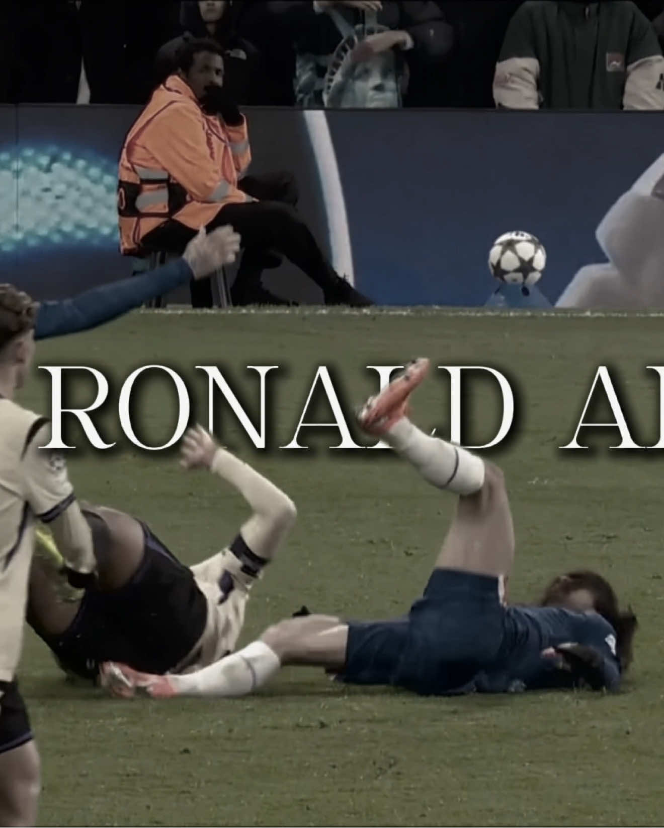 Ronald Araujo tackle today #fyp #araujo #fcbarcelona #tackle 