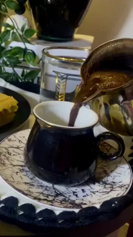 #القهوة_عشق_لا_يتنهى #تصويري_احترافي_الاجواء👌🏻🕊😴 #مالي_خلق_احط_هاشتاقات #قهوتي_معشوقتي #القهوة 