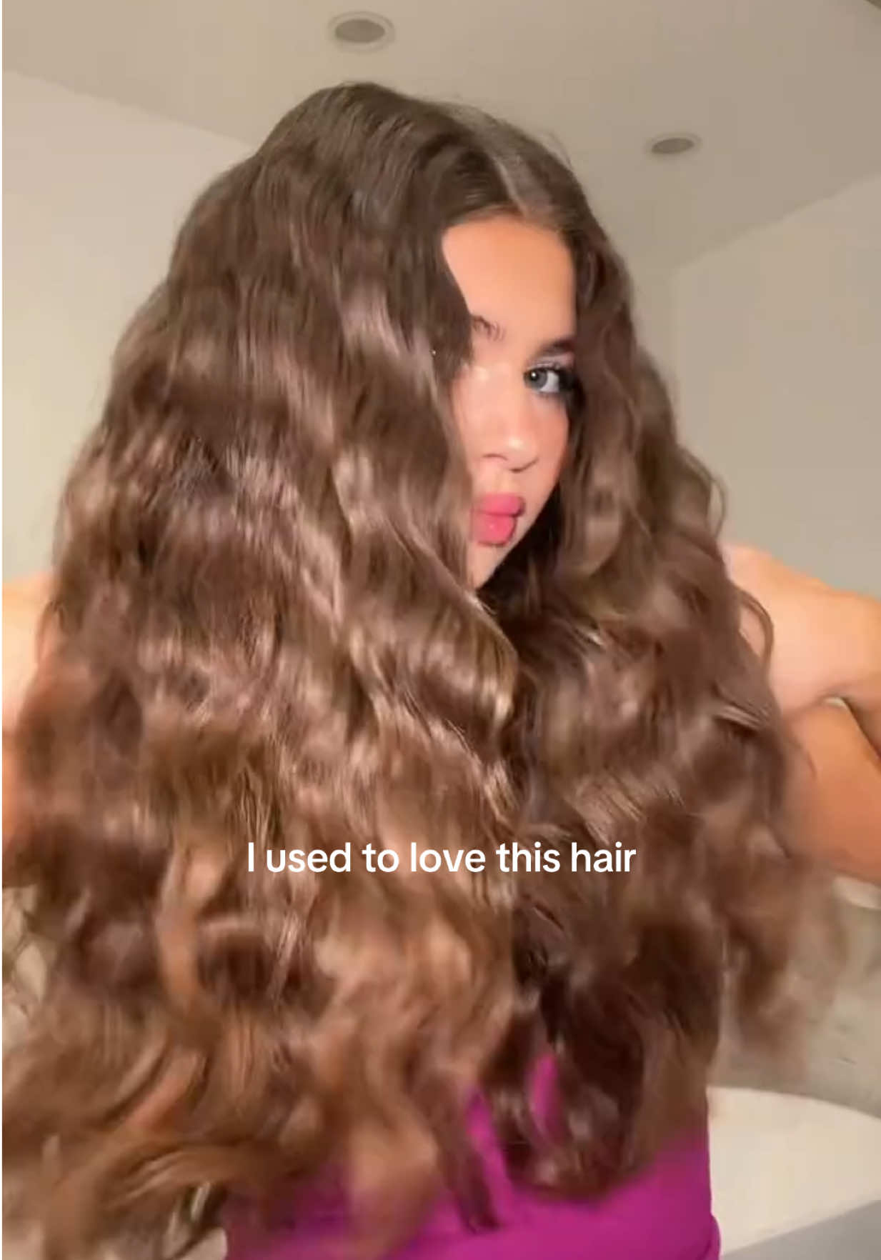 2 different people 🫣 #curlyhair #blowout #3acurls #hairtransformation 