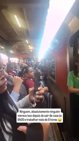 São Paulo , 25/11/2025 18 horas ,estação da luz. #cptm #trampo #homeoffice #trem #fy 