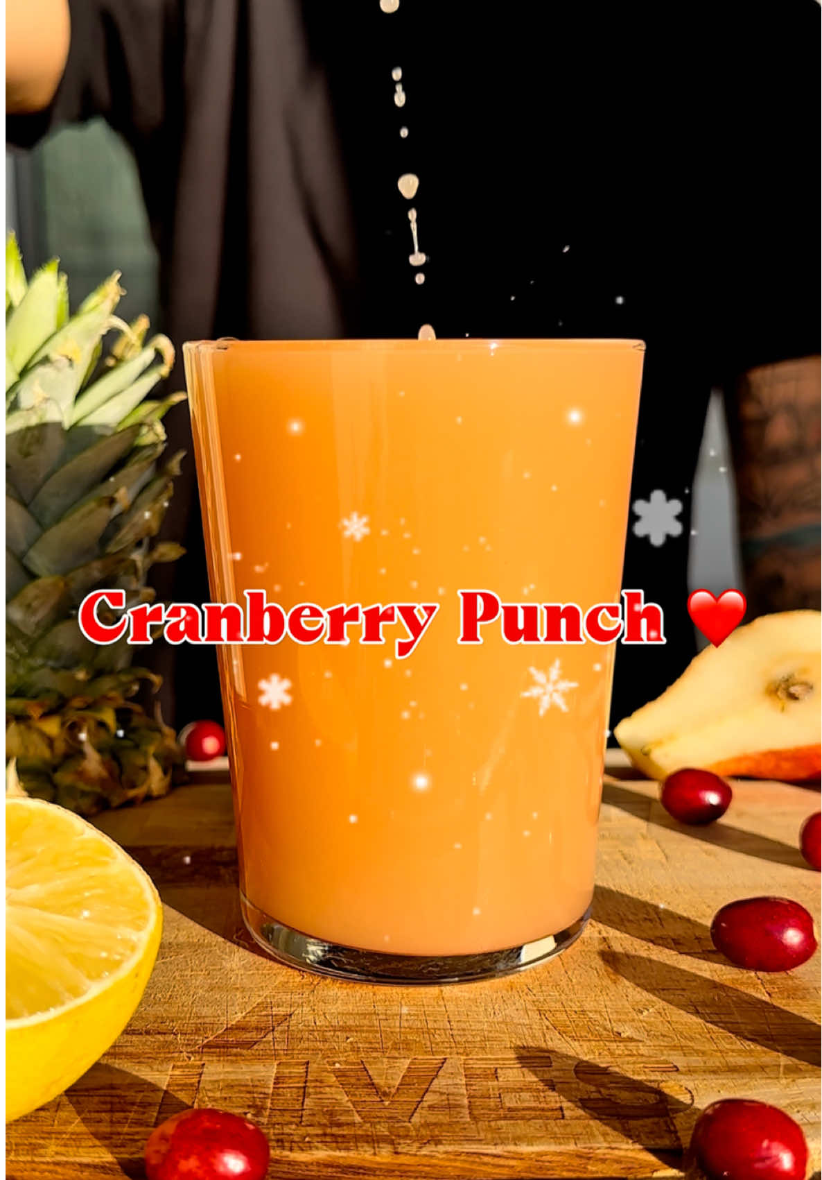 Cranberry Punch ❤️ Save $230 On This Kuvings Auto10 Plus Juicer for Black Friday W/ discount code GROWYOUROWN30 at the link in my bio 🖤 There’s no better beverage for the holidays than this all natural 4 ingredient homemade cranberry fruit punch 🥰 Loaded with nutrients like vitamins, minerals & antioxidants while lacking the artificial store bought garbage that ultimately harms our health! Even the kids will love this one 🍍 Would you try this juice? ❤️ Ingredients: 1/2 pineapple 4 red pears 1 cup cranberries 1 lemon #growyourown #cranberryjuice #cranberry #fruitpunch #fypシ 