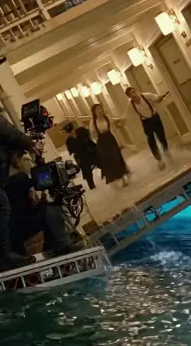 behind the scenes Titanic  #titanic #titanicmovie #katewinslet #leonardodicaprio #behindthescene 
