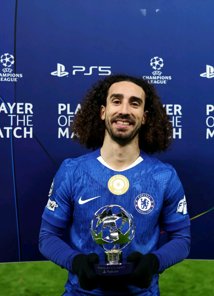 yamal nyangkut di rambut Cucurella 😜 #cucurella #yamal #ucl #fyp #fotball 