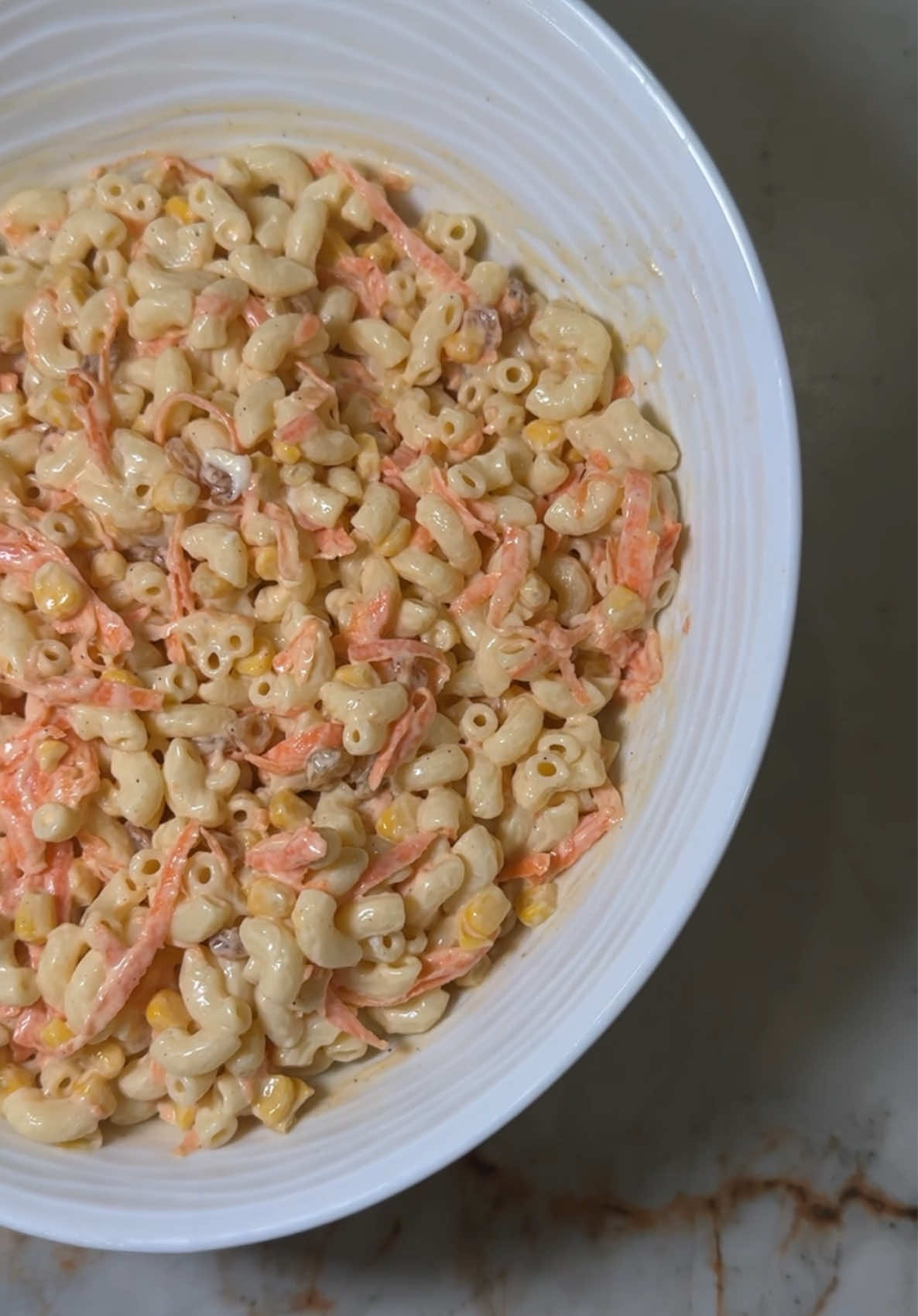 سلطة زمن المراهقة 🥛🍕 #سلطة_مكرونه #سلطة_بيتزاهت #سلطة_لذيذة #سلطة #tiktokfood 