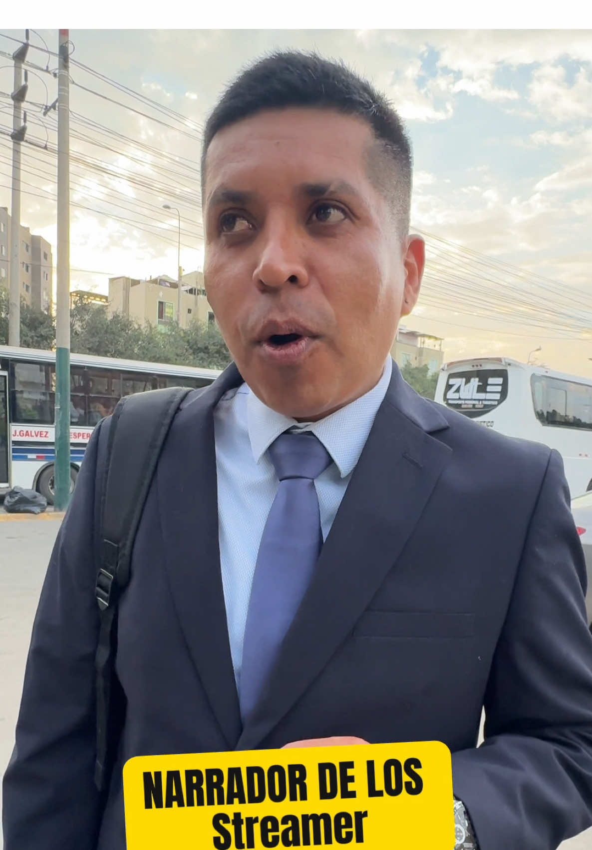 ℕ𝔸ℝℝ𝔸𝔻𝕆ℝ 𝔻𝔼 𝕃𝕆𝕊 𝕊𝕋ℝ𝔼𝔸𝕄𝔼ℝ𝕊