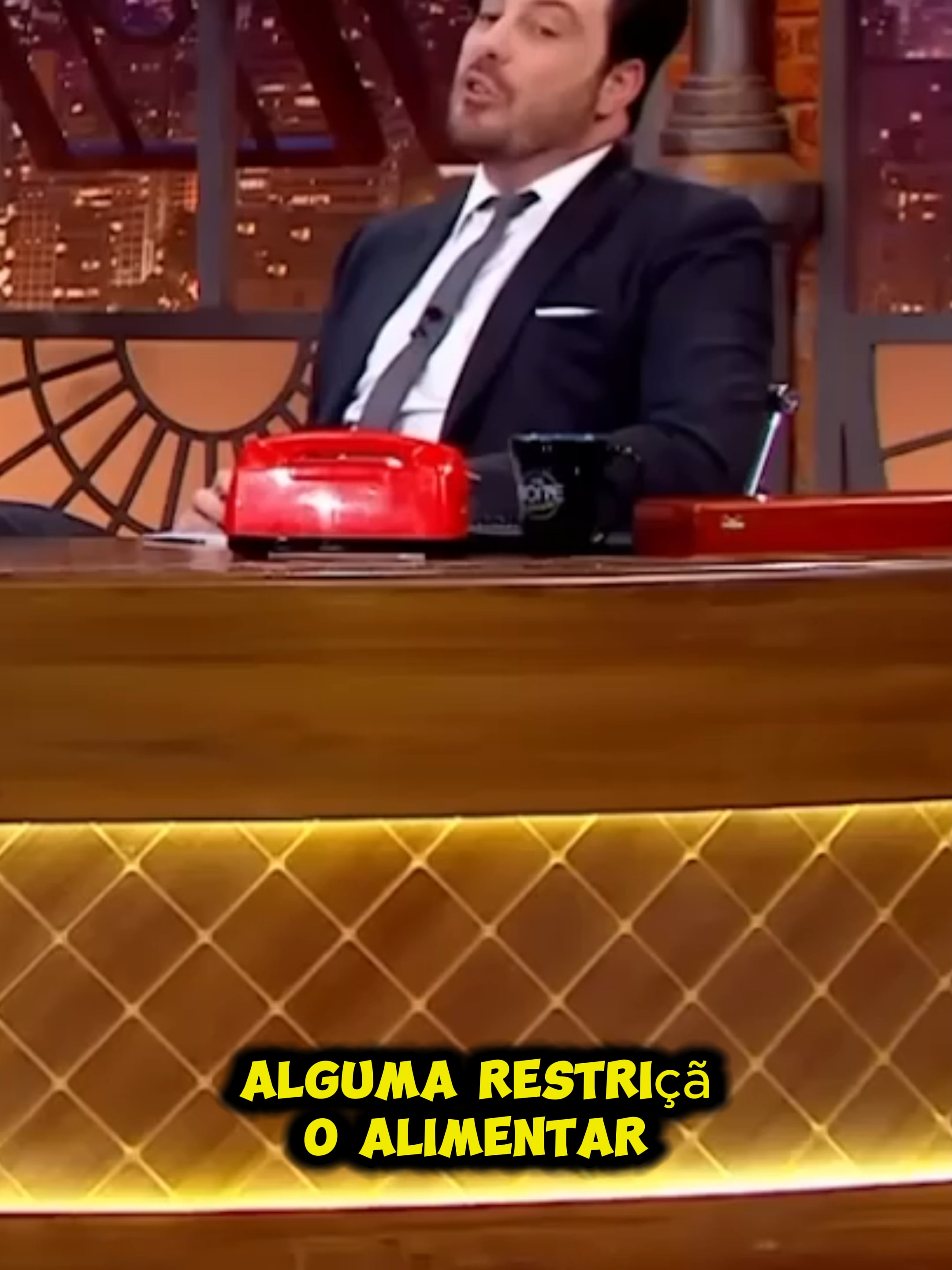 O MELHOR ENTREVISTADOR DO SBT#thenoite #comedia #fyp