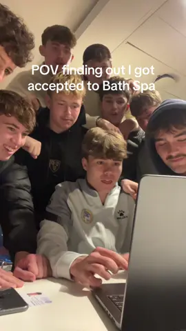 #battleofbath #honour #failedallmyalevels @Bath Spa University 