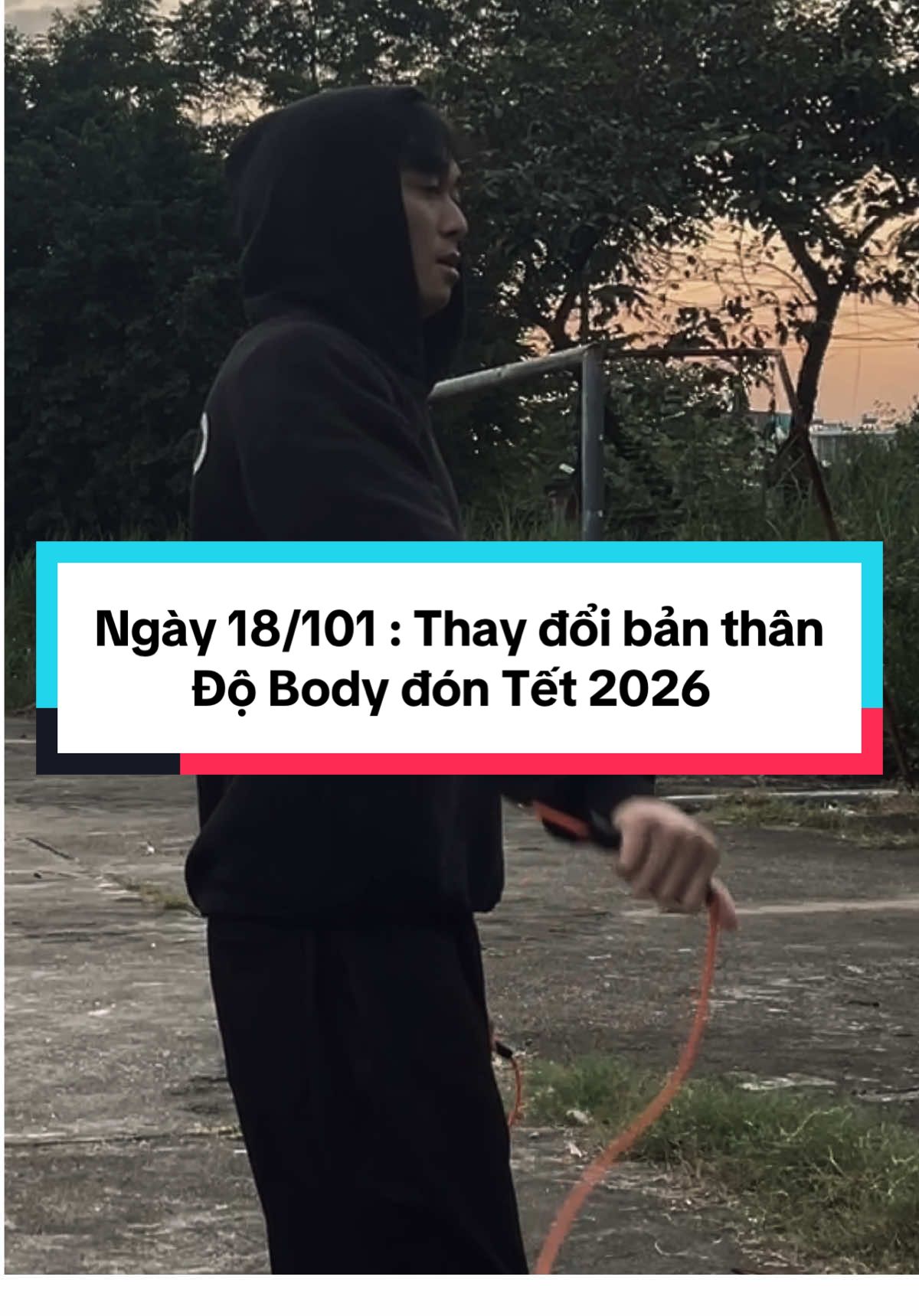 Ngày 18/101 : Thay đổi bản thân  Độ Body đón Tết 2026 👉 Thành công đâu chỉ dành riêng cho sự chăm chỉ, mà còn là tinh thần kỷ luật thép, không ngại khó , chẳng ngại khổ, dám đương đầu ,… 👉 Thế này nhé. Tôi chúc ai xem được cờ líp này đều sẽ thành công  #Hoakyluat1 #thaydoibanthan #donglucmoingay✨ #101day #gym 