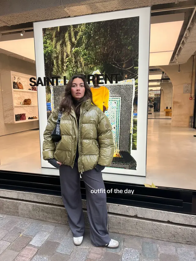 green is my happy color🫒 (ça se voit sur les photos non?) #outfit #outfitoftheday #lookdujour #outfitcheck #fallfashion 