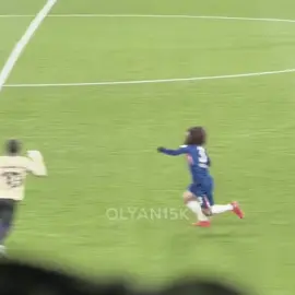 تعرف كوكو ؟ #lamineyamal #cucurella #chelsea #explore #foryou 