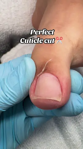 Perfect Cuticle cut ✂️ ✨ @thenailstudiobyliz 📍 Providence, RI 📍 For appointment 📲787-645-4246 #pedicure #russianpedicure #pedicuresalon #pedicuretools #pedicuretraining
