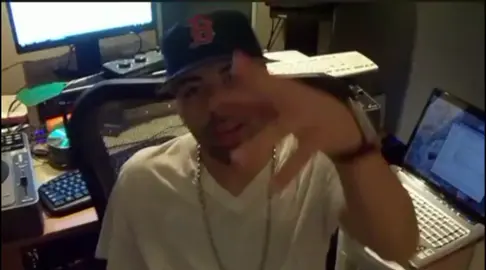 cuando se apaga la luz solo quedamos tu y yo  🙇💞 . . #aldoelarquitecto #music 