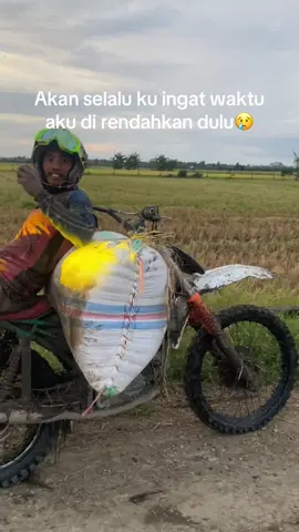 Akan selau ku ingat wahai manusia☹️#katakata #taksigabah #kampunghalaman #bugispinrang #fyp 