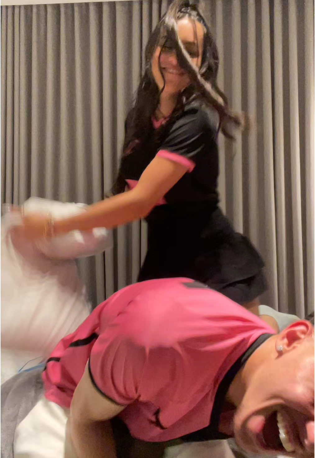 eu nao sou ciumenta ta! @Insa 