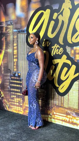 Girls in the city #jackalshot #mezonoir #foryoupage❤️❤️ 