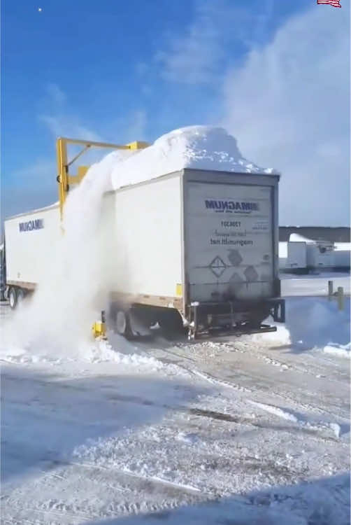 Satisfactory snow removal#satisfying #snow #fyp #asmr #relax 