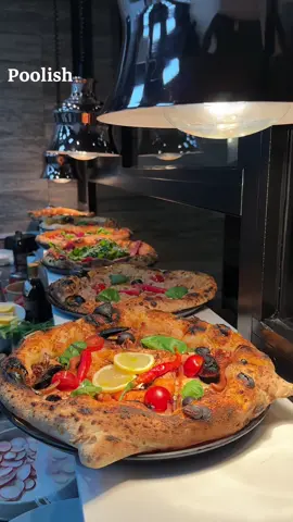 #pizza #pizzalover #pizzaiolo #tunisia🇹🇳 #الشعب_الصيني_ماله_حل😂😂    