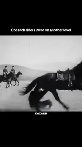 No one could ride a horse like the old Cossack horse clams #казаки #русские #russianhistory
