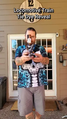 Choo choo! locomotive train tie dye with Railroad Tracks down the spine 🚆 🚉 🚄 🚋 🚈 🚅 🚆