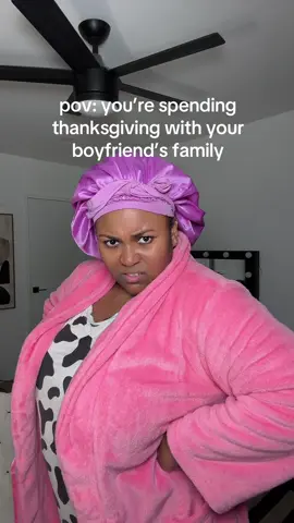 now y’all competing over cornbread😭