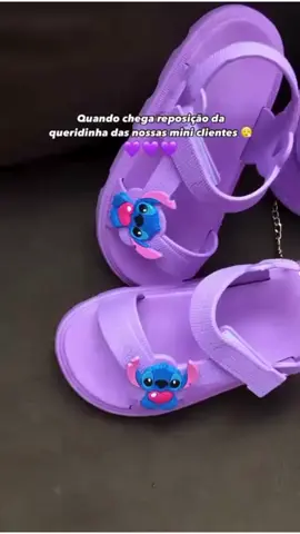 Sandália Infantil Menina Elegante Com Bolsinha Chamosa Otimo para Presente por R$49,99 - R$52,90. #sandalia #sandaliafeminina #infantil 