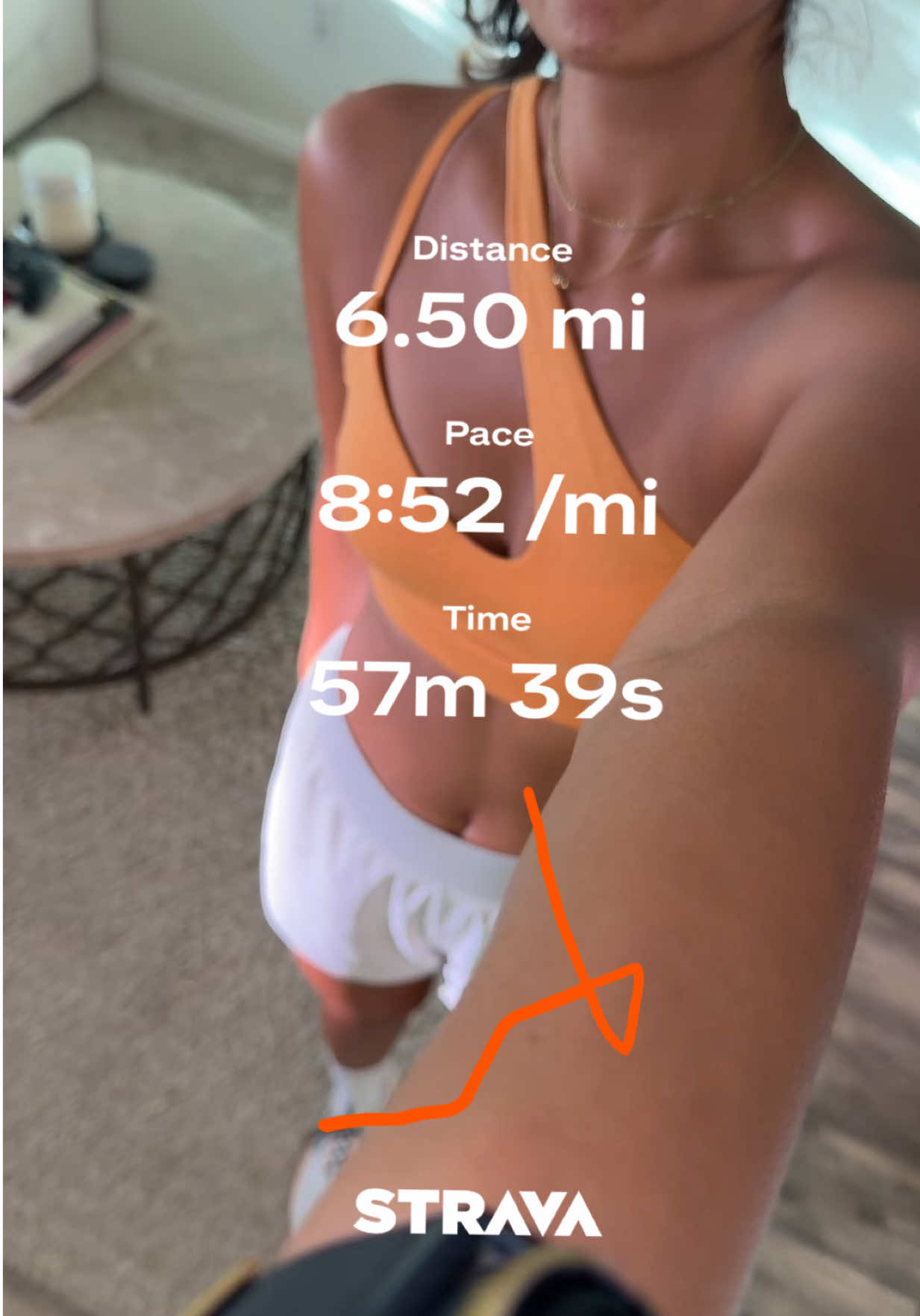 i accidentally dropped my phone and then caught it and it make the perfect transition #run #Running #runnergirl #runtok #runner 