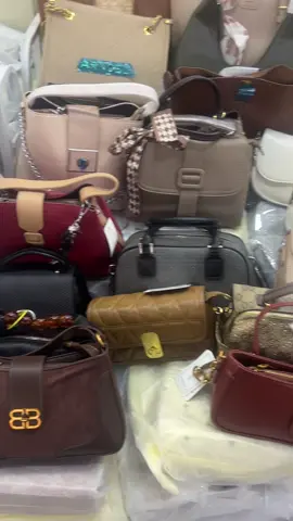 Wholesale bags mixedbags #bags #wholesale #handbag #wholesalebags 