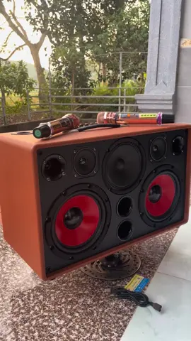 EV720 công suất 800w .âm trầm siu lực.#suhuongtiktok #xuhuong #loakaraokexachtay #ngaden2 #ev720 