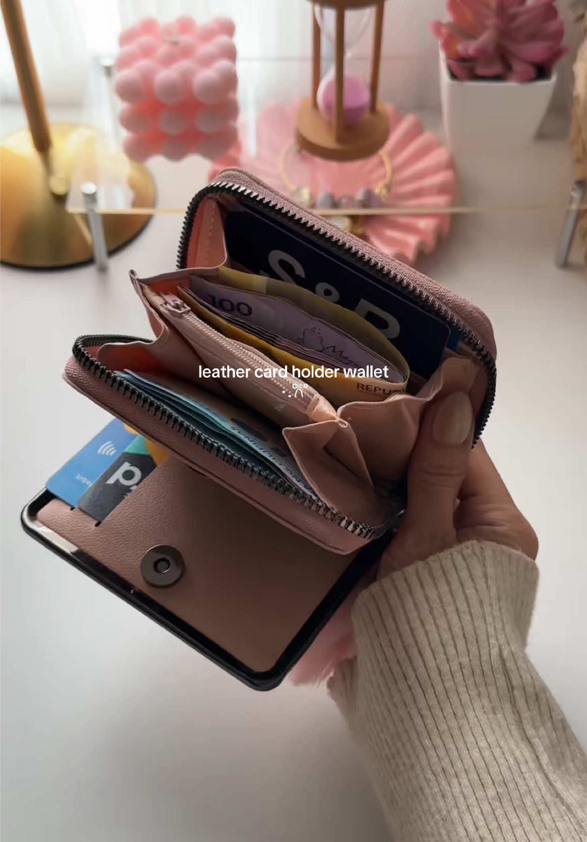 Replying to @MJ✨ classy leather card holder wallet 💕✨ #cardholder #leatherwallet #pinkwallet #womenswallet #wallet @BETA Wallets.PH 