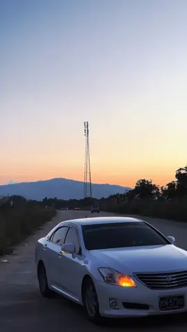 #စျေးတန်တန်လေးနဲ့ရမယ် 🤍✅#fypシ゚ #foryou #crown #မူဆယ်မြို့ 