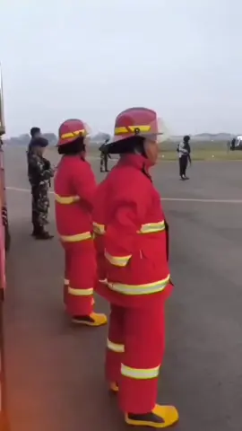 Bandara ilegal di Morowali, Sulawesi Tengah, telah menjadi sorotan publik setelah terungkap bahwa bandara tersebut telah beroperasi tanpa izin resmi pemerintah sejak tahun 2019.  Penemuan ini memicu pertanyaan serius tentang penegakan hukum dan pengawasan di Indonesia, terutama di sektor pertambangan dan industri strategis. Menurut peneliti Indonesia Strategic and Defense Studies (ISDS), Edna Caroline, bandara yang terletak di kawasan industri PT Indonesia Morowali Industrial Park (IMIP) tersebut tidak memiliki kehadiran aparat negara, termasuk Bea Cukai, Imigrasi, dan AirNav. Hal ini memungkinkan mobilitas orang dan barang tanpa kendali, sehingga membuka celah ancaman keamanan nasional. Anggota Komisi I DPR RI, Oleh Soleh, mengecam keberadaan bandara ilegal ini dan menuntut pemerintah untuk segera mengambil langkah hukum dan tindakan penertiban. 