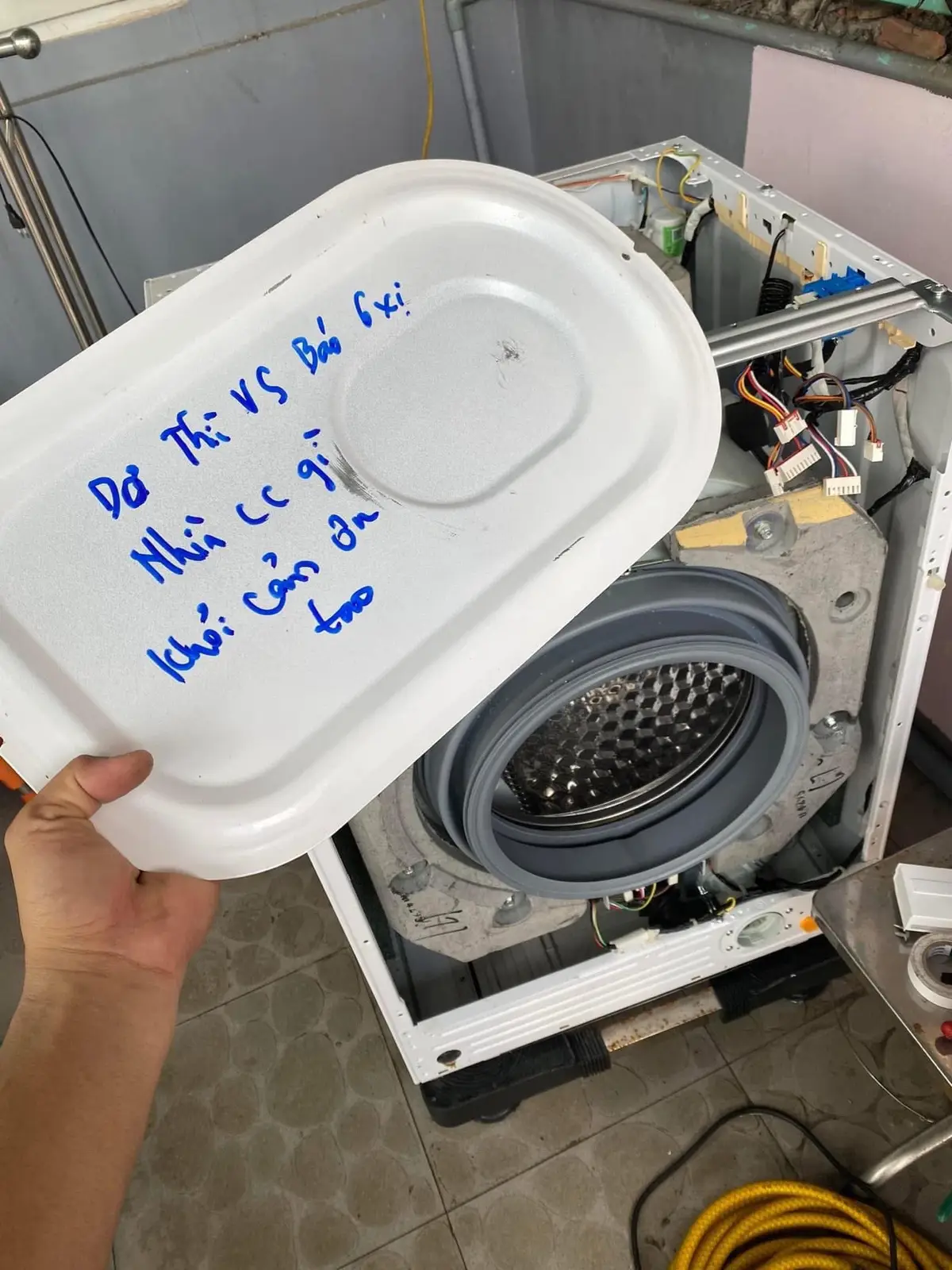 Anh thợ trước nóng tính quá nhưng mà e cũng cảm ơn anh cho em miến cơm manh áo nhé kaka #tiepthilienket #xuhuongtiktok #nghenghiepcuatoi #xuhuong #vairal 