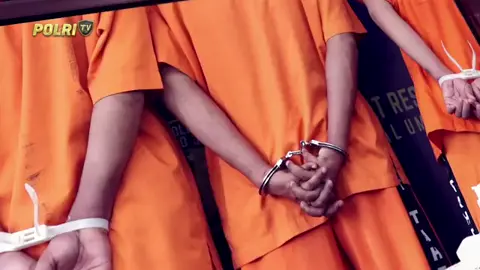 Polri optimalkan SPIT Media & Policetube untuk transparansi informasi yang lebih cepat, akurat, dan mudah diakses. Komunikasi publik makin modern & akuntabel.  #Polri #HumasPolri #SPITMedia #Policetube #TransparansiPolri 