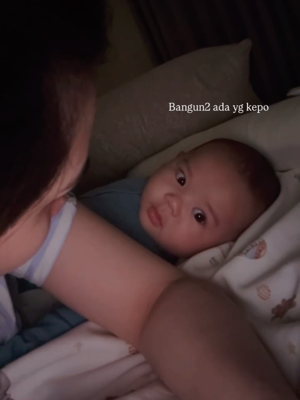 lucuuk bnget muka bangun tidurnya🤏🏻😘😂 #masyaallahtabarakkallah #babyarash #aaliyahmassaid #thariqhalilintar #fyp 